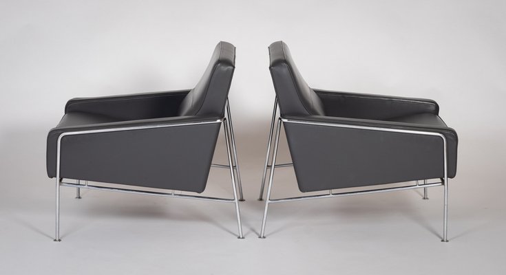 Airport Lounge Chairs by Arne Jacobsen for Fritz Hansen, 1960s, Set of 2-ZGQ-1378507