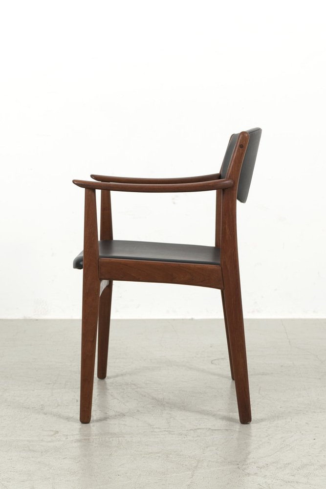 Albin Johansson & Sons Hyssna Chair