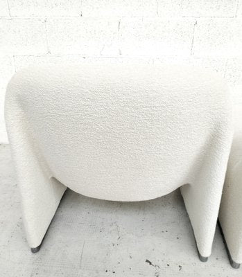 Alky Chairs in White Bouclè by Giancarlo Piretti for Anonima Castelli, 1970s, Set of 2-RNN-2000892