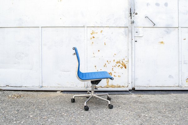 Aluminum EA 117 Chair by Charles & Ray Eames for Herman Miller, 1980s-VCV-1320761