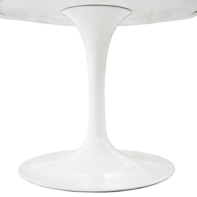 American Mini Tulip Table by Ero Saarinen and Edited by Knoll-UZ-1337235