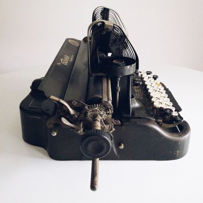 American No. 9 Qwerty Typewriter from Oliver of Chicago, 1904-1913-KND-897952