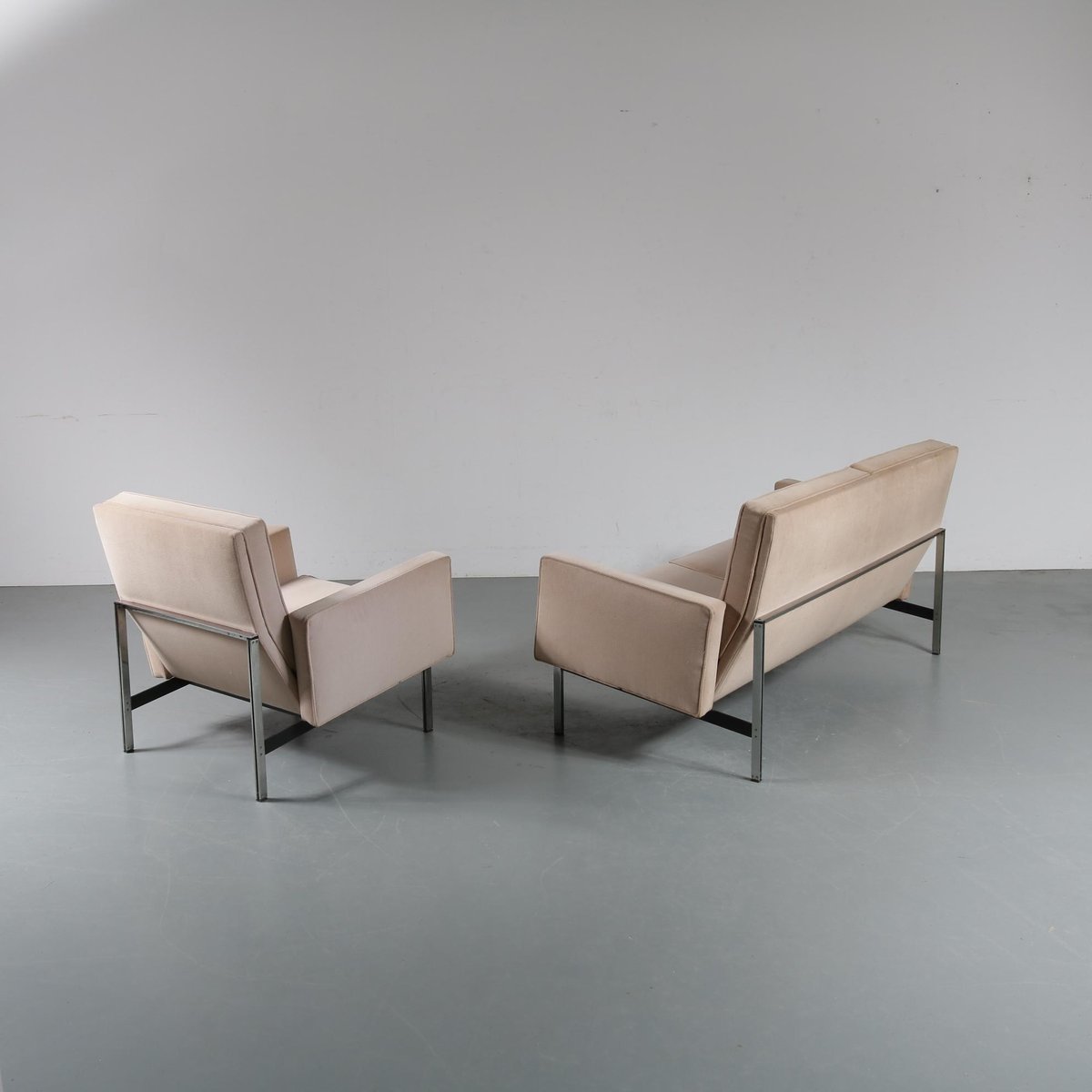 American Parallel Bar Armchair and Sofa attributed to Florence Knoll for Knoll Inc./Knoll International, 1960s, Set of 2