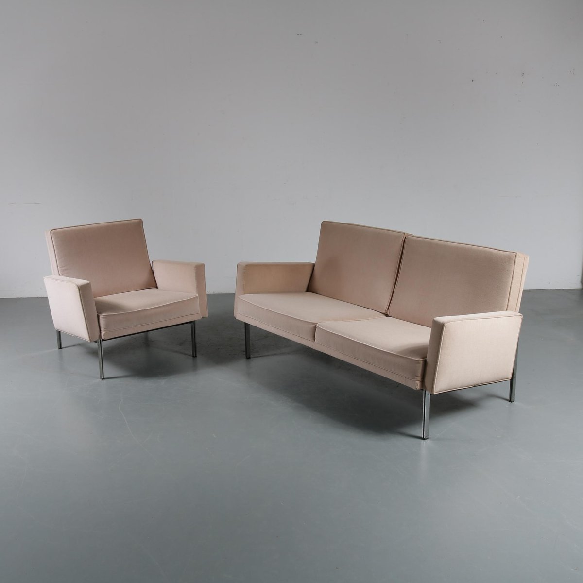 American Parallel Bar Armchair and Sofa attributed to Florence Knoll for Knoll Inc./Knoll International, 1960s, Set of 2