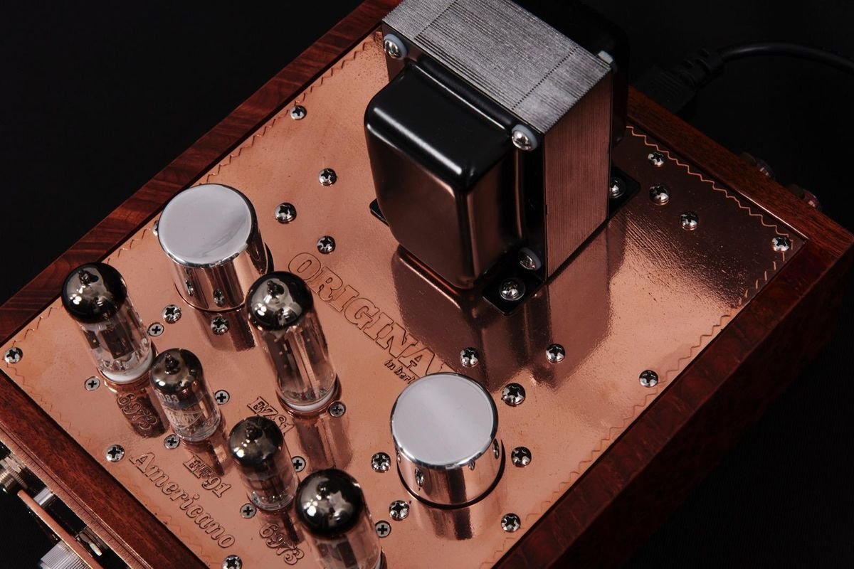 Americano Single-Ended Stereo Amp by Toolshed Amps for Original in Berlin