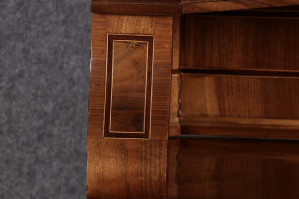 Ancient Baroque Showcase in Walnut, 1730-DXD-1750455