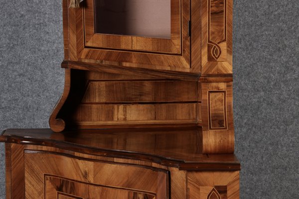 Ancient Baroque Showcase in Walnut, 1730-DXD-1750455