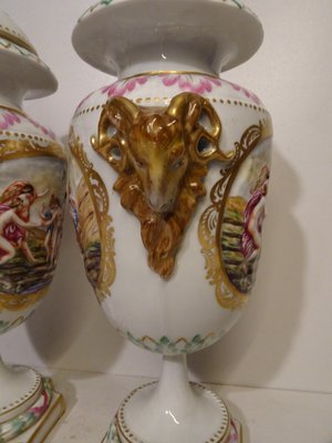 Antique 19th Century Lidded Porcelain Urn Vases from Capodimonte, Italy, Set of 2-AWL-1332316