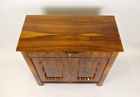 Antique Austrian Biedermeier Commode in Nutwood, 1845-TQA-1322040