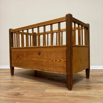 Antique Baby Bed in Softwood, 1900-ALF-2033499