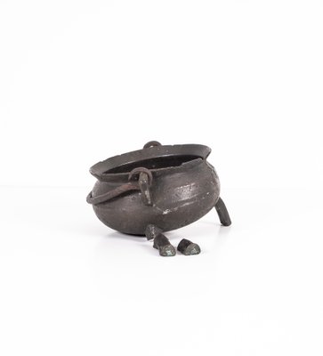 Antique Cauldron in Bronze-VLO-1336523