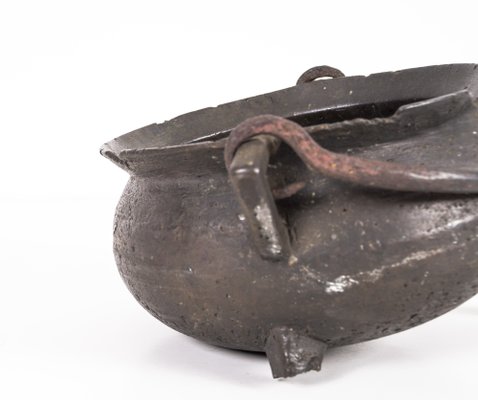 Antique Cauldron in Bronze-VLO-1336523