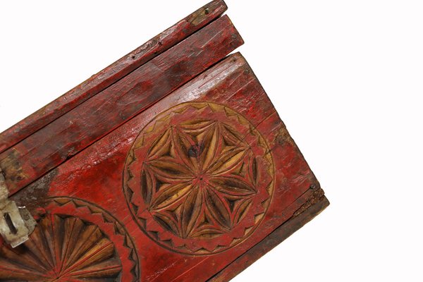 Antique Cedar Wood Treasure Dowry Chest Box, Nuristan, Afghanistan, 1920s-UZN-1404922