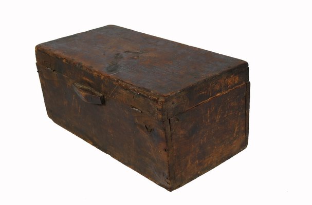 Antique Cedar Wood Treasure Dowry Chest Box, Nuristan, Afghanistan, 1920s-UZN-1404921