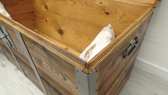 Antique Chest in Pine-ZFH-2041452