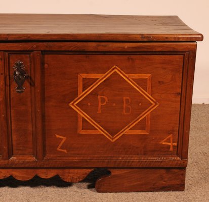 Antique Chest in Walnut, 1624-HPU-1771008