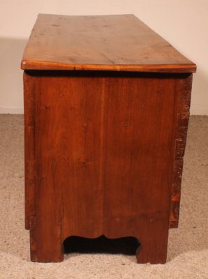 Antique Chest in Walnut, 1624-HPU-1771008