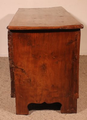 Antique Chest in Walnut, 1624-HPU-1771008