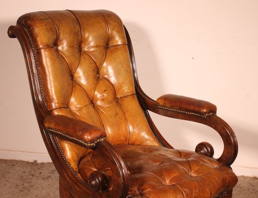 Antique Chesterfield Lounge Chair-HPU-2033698