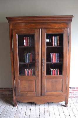 Antique Chestnut Bookcase-GTG-1328505