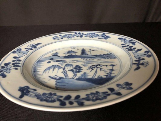 Antique Chinese Plate in Blue and White Porcelain-QKG-1331511