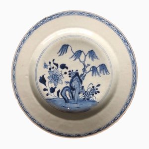 Antique Chinese Porcelain Plate with Floral Blue and White-QKG-1331499