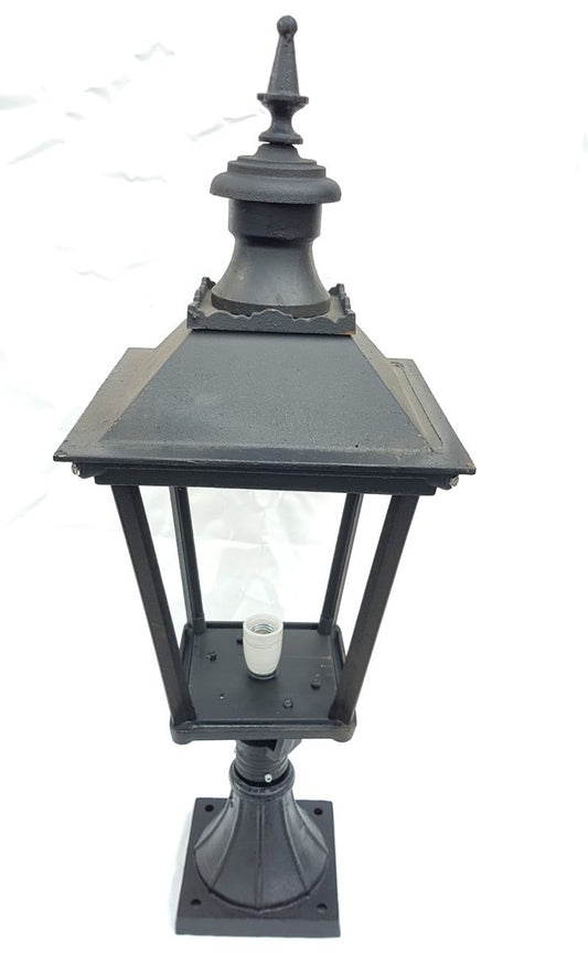 Antique Classic Victorian Cast Iron Pillar Lamp Lantern on Base Outdoor Lamp