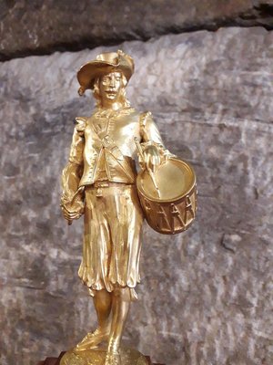 Antique Clock with Sculpture of a Drummer from E.Thomas-AKA-715628