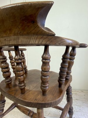 Antique English Elm Wood Windsor Captains Chair, 1900s-WZZ-1282620