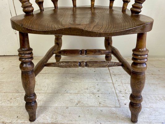 Antique English Elm Wood Windsor Captains Chair, 1900s-WZZ-1282620