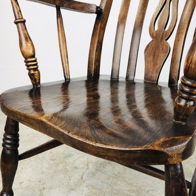 Antique English Windsor Chair with High Back-LCQ-1331058