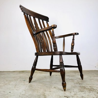 Antique English Windsor Chair with High Back-LCQ-1331058