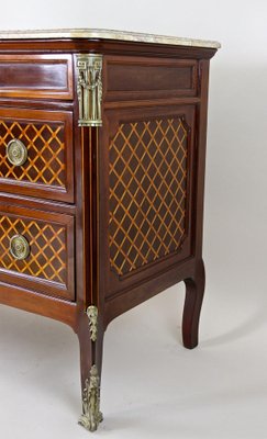 Antique French Chest of Drawers in Mahogany with Marquetry Works, 1870-TQA-1419285