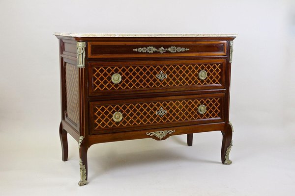 Antique French Chest of Drawers in Mahogany with Marquetry Works, 1870-TQA-1419285