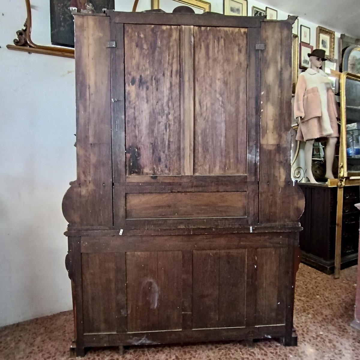 Antique French Credenza in Walnut, 1850