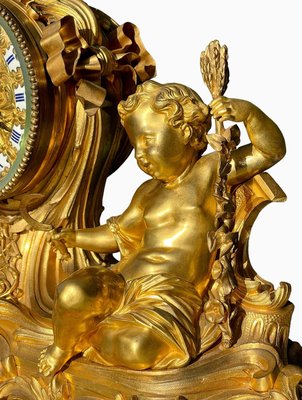 Antique Gilt Bronze Clock with Puttis-NEV-2017104