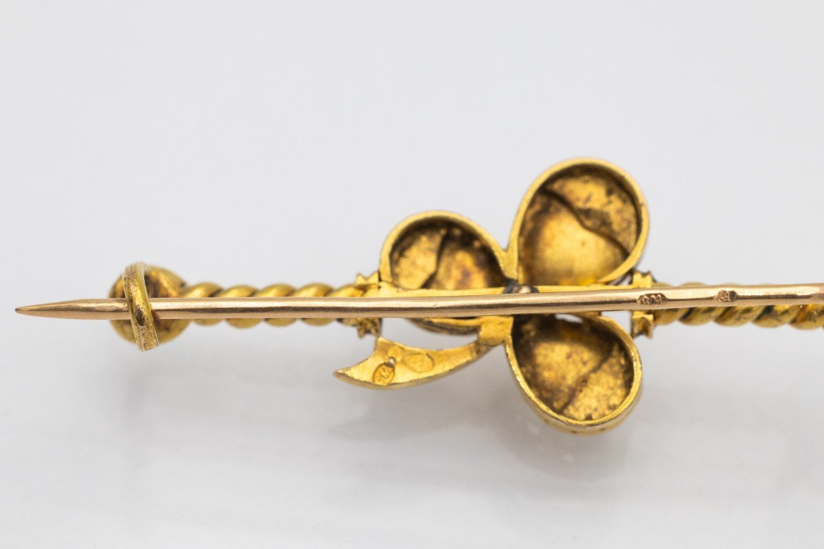 Antique Gold Brooch with Clover Motif, 1890s