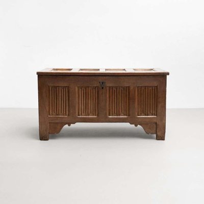 Antique Gothic Chest in Wood-WM-1257924