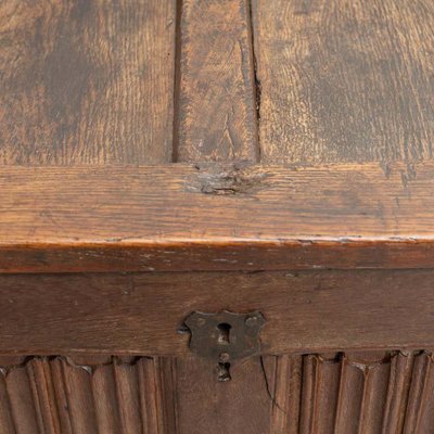 Antique Gothic Chest in Wood-WM-1257924