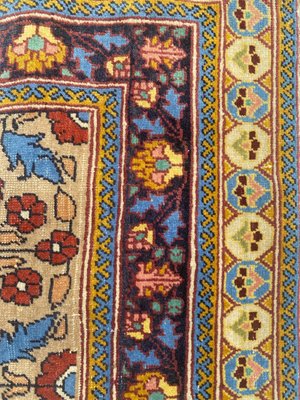 Antique Hand-Knotted Sarouk Rug-YMM-1157454