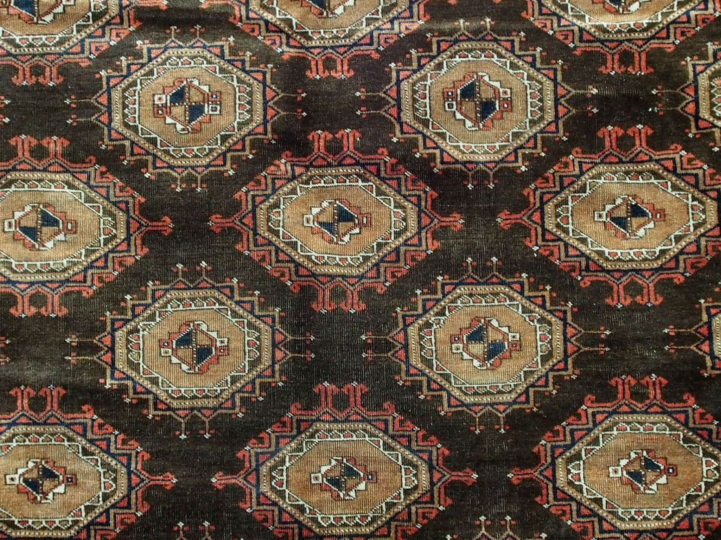 Antique Hand-Knotted Turkmen Saryk Rug, 1920s