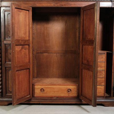 Antique Italian Four-Door Wardrobe in Walnut-XSG-2032037