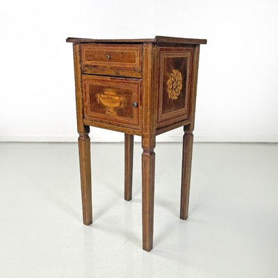 Antique Italian Wooden Bedside Tables with Inlaid Floral Decorations, 1750s, Set of 2-GDD-1784819