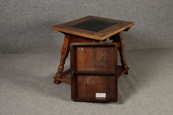 Antique Little Shipping Table in Walnut, 1800-DXD-1750403