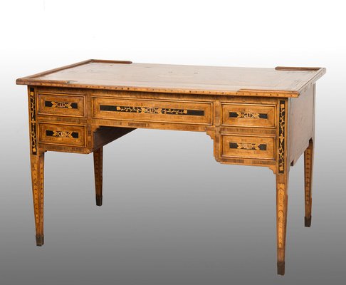 Antique Louis XVI Lombard Desk in Walnut with Maple Inlay Grafts, 18th Century-KKK-1749338