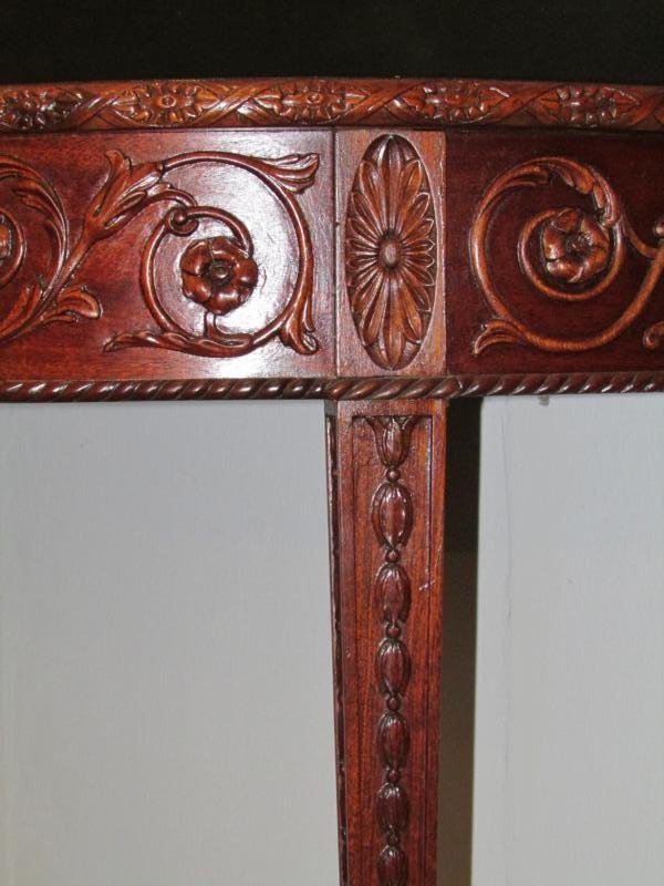 Antique Mahogany Foldable Wall Table in the style of Hepplewhite, 19th Century