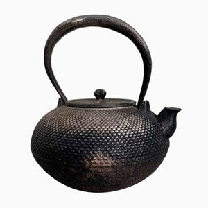 Antique Nanbu Tetsubin Cast Iron Teapot, 1890s-DWL-2024727