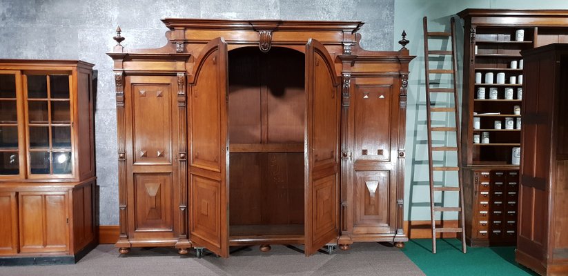 Antique Oak 4-Door Wardrobe-NQV-637663