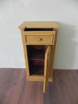 Antique Ochre Lacquered Nightstand-CDG-952362