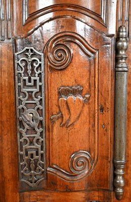 Antique Provencal Bread Cabinet in Walnut, 18th Century-RVK-1440560